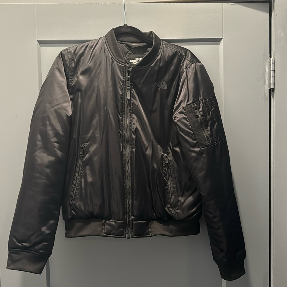Black north face bomber